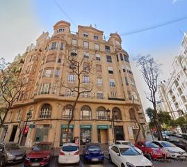 Etagenwohnung en Gran Via