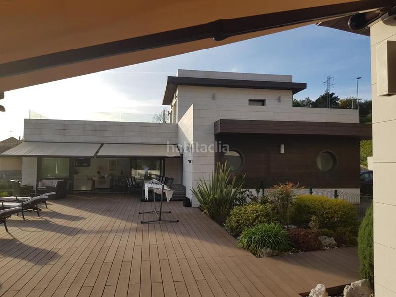 Foto ac5d782e-2243-44c7-922f-9603d99d0c72. Casa en Somió Gijón
