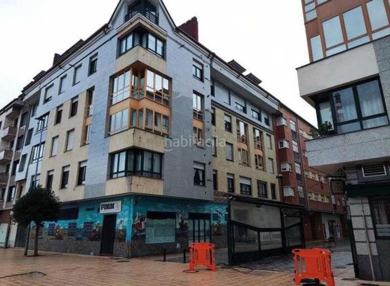 Foto dbda338d-dcd4-44e1-b946-45465cf292d7. Local comercial en La Felguera Langreo