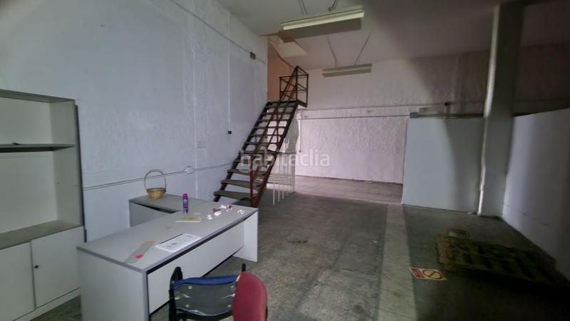 Foto ebb21887-8dd5-4685-a39b-7d0e7007d367. Local comercial en La Victoria - Puente Jardín Valladolid