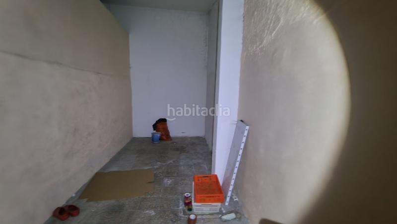 Foto fd7676cb-90ad-4e3b-bb2d-f655fad6711f. Local comercial en La Victoria - Puente Jardín Valladolid