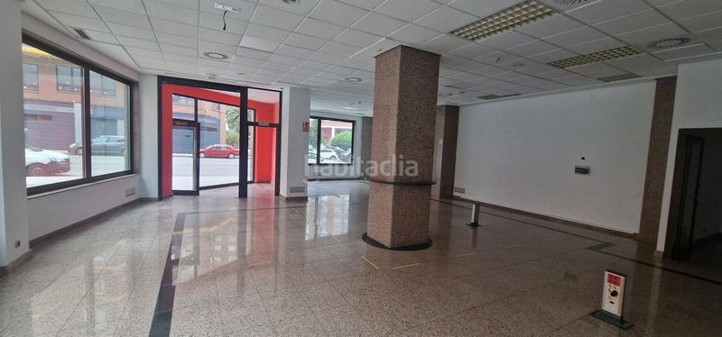 Foto 8467e459-20cc-489c-940b-1a7afb37f0f7. Rent business premise in Centro Avilés