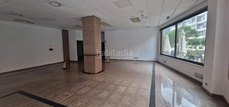 Foto c4589e0a-94eb-4253-aa6f-50bd2d43298c. Rent business premise in Centro Avilés
