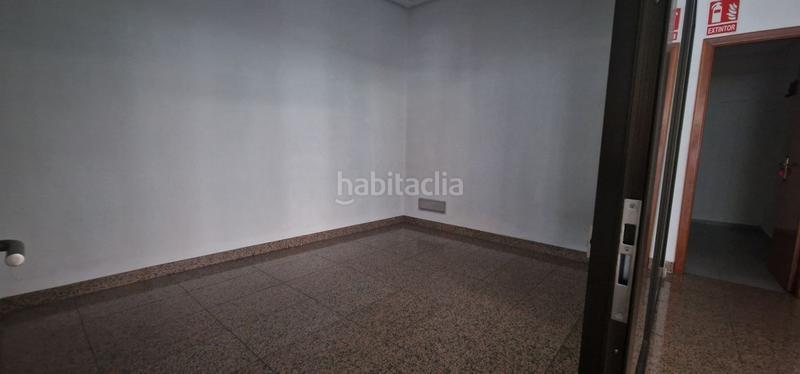 Foto 1d274fbf-29e4-407a-8dde-c43d7b0cb6db. Alquiler local comercial en Centro Avilés