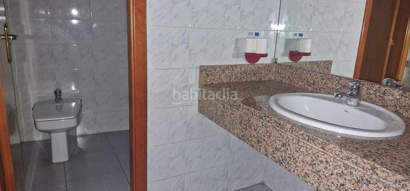 Foto c7807dac-3d72-42cc-964a-ddbd9c5638da. Alquiler local comercial en Centro Avilés