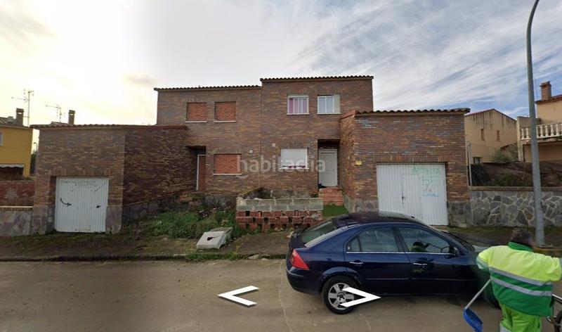 Foto d3482e2d-8600-4eb9-bc75-3032acf972e7. Casa adossada a Casar de Escalona (El)