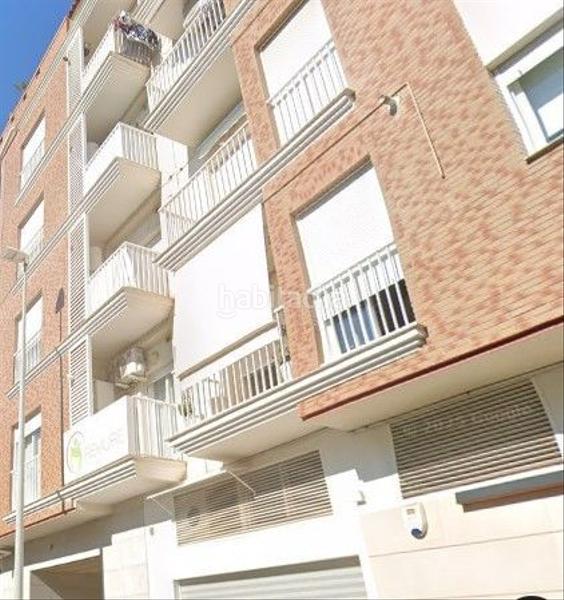 Foto 3ce87458-c499-45c8-a13c-b941cbd31b9e. Pis a Centro Almazora / Almassora