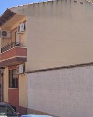 Casa a schiera in Tomelloso. Se vende imnueble alquilado