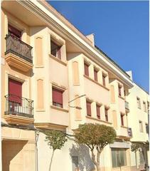 Flat in Socuéllamos. Se vende imnueble alquilado