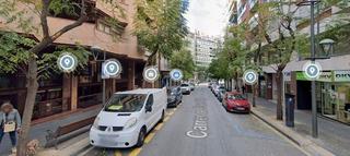 Geschäftsraum in Eixample. Inmueble okupado