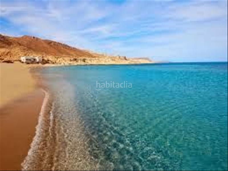 Foto 1b8beae2-01e8-4eac-8a40-f1060fa6bc37. Piso se vende imnueble alquilado en playa de Garrucha Garrucha