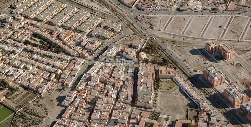 Foto 1576356c-d4d2-43d0-974c-33b06cf1b359. Appartement avec parking dans Los Molinos - Villa Blanca Almería