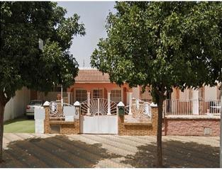 Chalet  Calle veredon de los frailes. Oportunidad de inversión - córdoba   (cesión de remate)