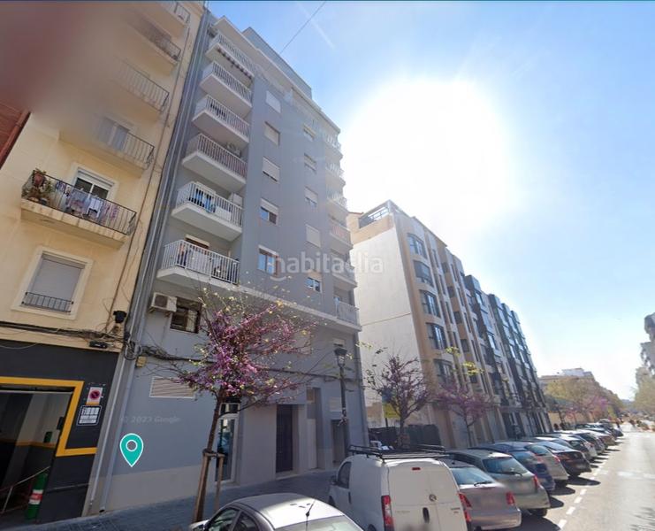 Foto a946d984-56b9-4bd9-b095-38871ed54aa1. Local comercial a La Petxina Valencia