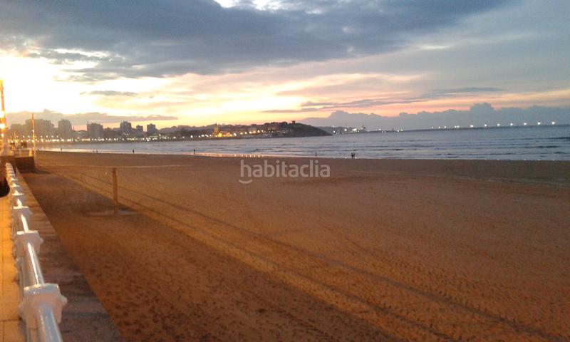 Foto f2bce1a8-91a4-4e82-8cdd-d954e81a79ee. Flat with parking in Jove Gijón