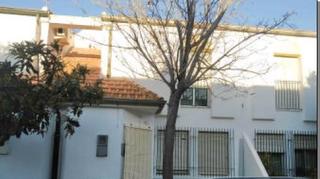 Chalet  Calle pablo iglesias. Oportunidad para inversores!  chalet en rentabilidad en villanue