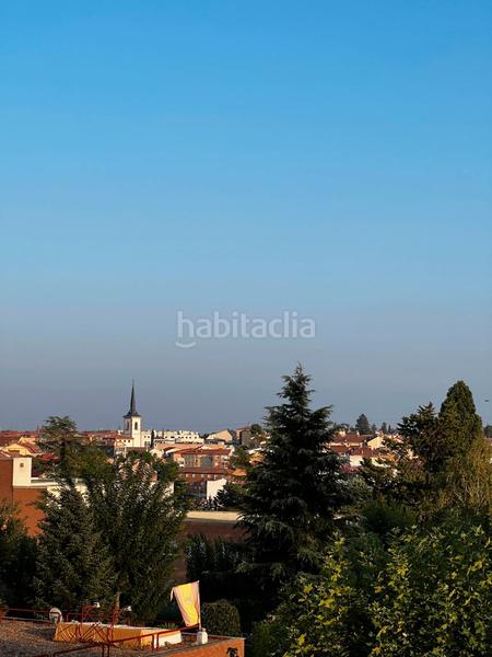 Foto dbc8a028-a19d-436a-a479-5c8e811d7c5b. Casa con camino riscaldamento parcheggio piscina in Pozuelo de Alarcón