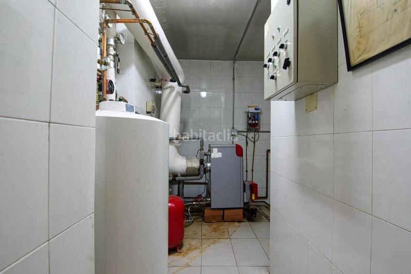 Foto 5e68e025-1b32-4793-8331-ed59df60eca7. Chalet con riscaldamento parcheggio piscina in Las Lomas Boadilla del Monte