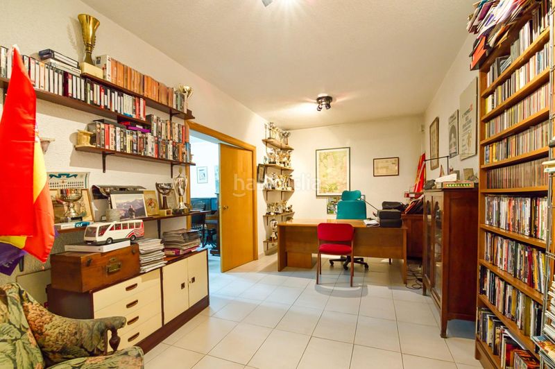 Foto 56fc105e-cee7-489c-a8a9-e0cbf936b369. Chalet  independiente en esquina en Las Lomas con vistas despejadas, gran parcela y máximo potencial en Boadilla del Monte