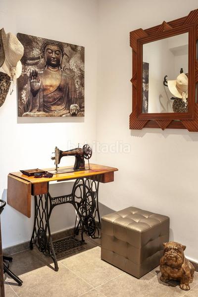 Foto 434eabcb-691c-444d-8260-11430cf7f761. Piso en calle cerda 3 piso de tres habitaciones completamente reformado en Alicante