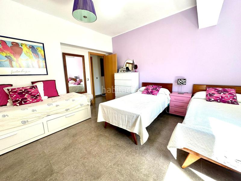 Foto 64b19019-c182-46e6-b313-3daaf77ce530. Piso en calle cerda 3 piso de tres habitaciones completamente reformado en Alicante