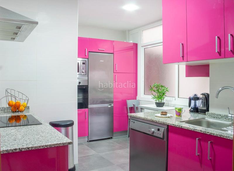 Foto 72803424-3610-4e8c-a791-40dbc8819c8c. Piso en calle cerda 3 piso de tres habitaciones completamente reformado en Alicante