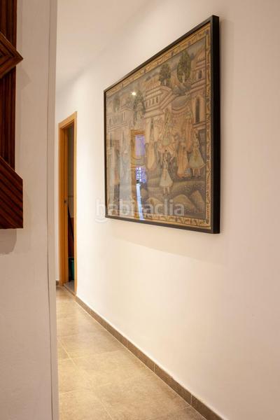 Foto 73b1fa70-965b-4dfc-b3e1-5e2c377bb1df. Piso en calle cerda 3 piso de tres habitaciones completamente reformado en Alicante