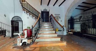 Edifici a Xàtiva. Palacio en venta en el centro de xàtiva  plaza padres uríos 6 y