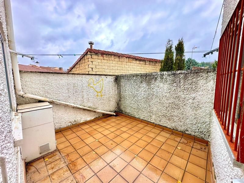 Foto 39a835f5-beb3-4097-8e62-6e2ca7bf45f1. Flat with heating in Lozoya