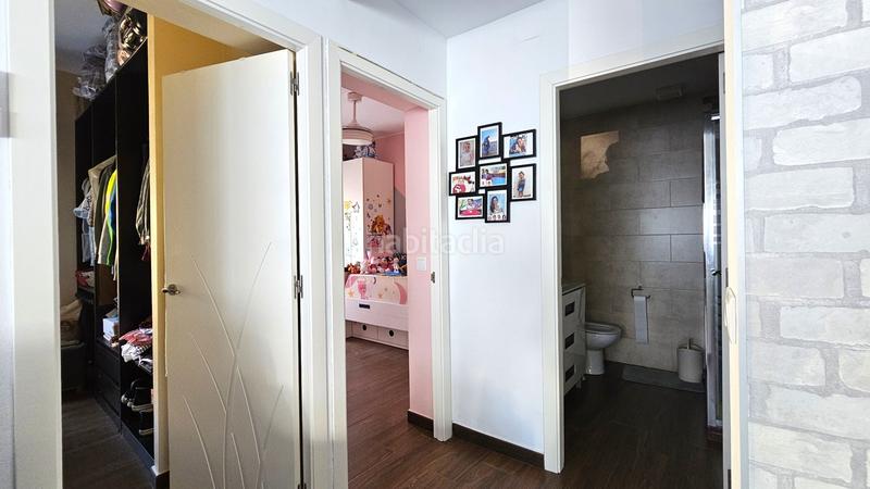Foto b23a8530-a6c6-46b9-b706-2cb47cbc8e9f. Piso moderno piso con azotea privada .este primer piso recién reformado de 85 m reúne todo lo que buscas amplitud, calidad y en Chipiona