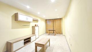 Pis en El Pino-Bajo de Gua. No es una casa perfecta, es una casa con futuro. y ese futuro pu