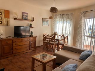 Appartamento in La Laguna. Estupendo piso en chipiona, zona la laguna, ubicado en una cuida