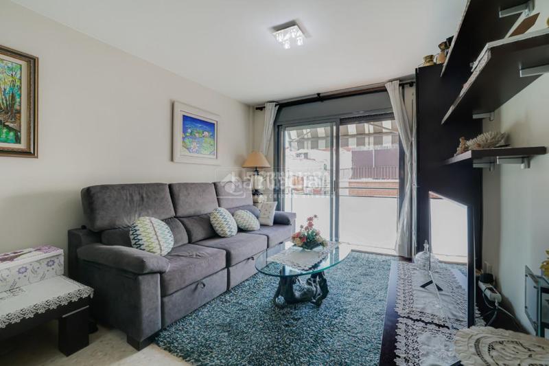 Foto c2b974cb-bd6a-4428-807d-9d987cfc1816. Piso  en venta en La Cogullada Terrassa