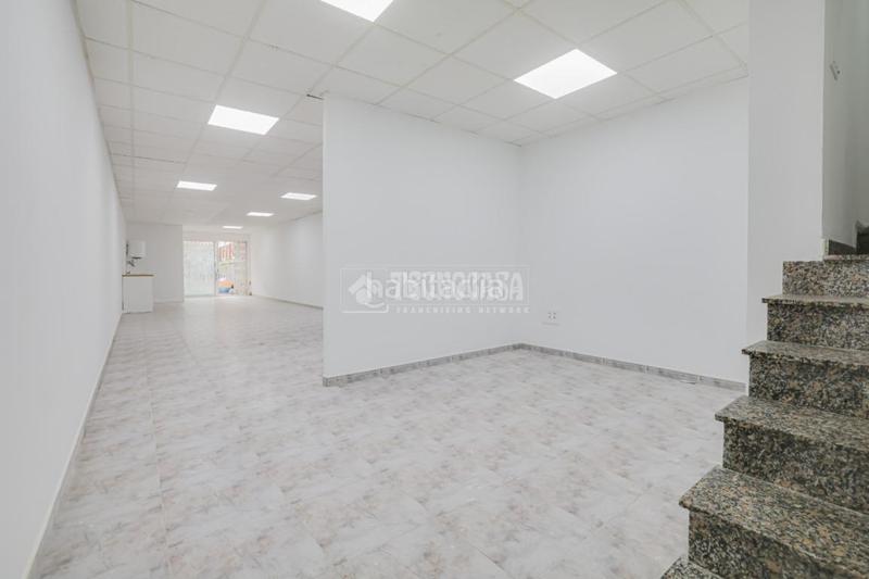 Foto 25d90493-ca6a-48da-858b-76bb0645646d. Alquiler local comercial  en alquiler en Terrassa