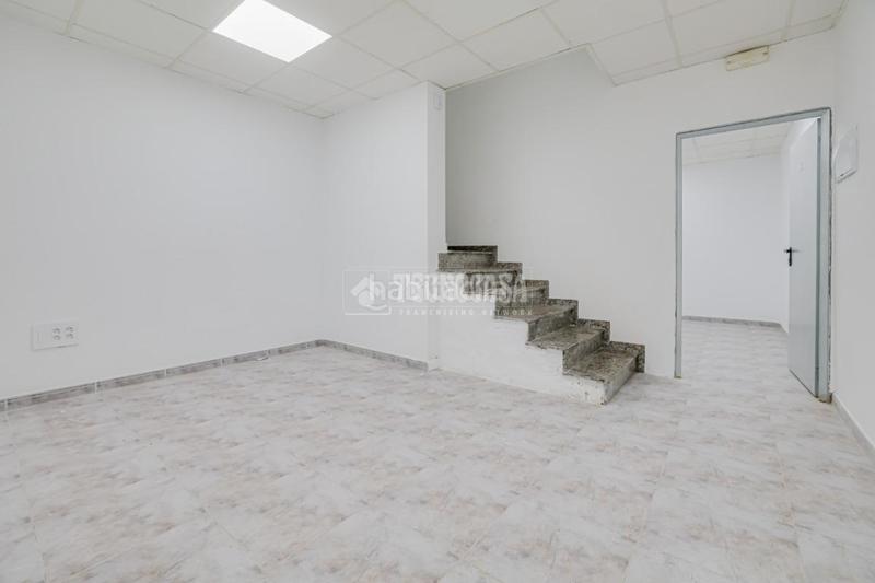 Foto 345c5a0e-d72e-478d-8014-9134b7b5f180. Alquiler local comercial  en alquiler en Terrassa