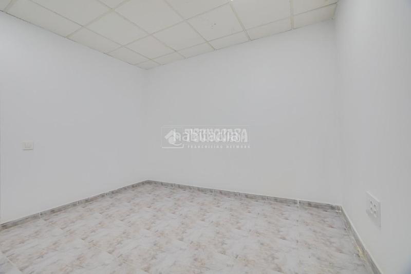 Foto 49a16521-1be5-4579-bbef-38a124e02fd0. Alquiler local comercial  en alquiler en Terrassa