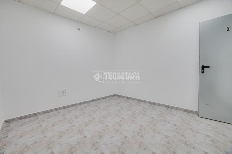 Foto 86ee20d8-2eef-4891-961a-c814e56643e1. Alquiler local comercial  en alquiler en Terrassa
