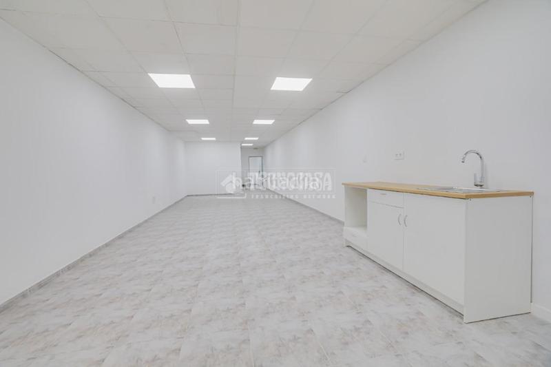 Foto affb6dc4-855e-4265-8efc-0064a9295e18. Alquiler local comercial  en alquiler en Terrassa