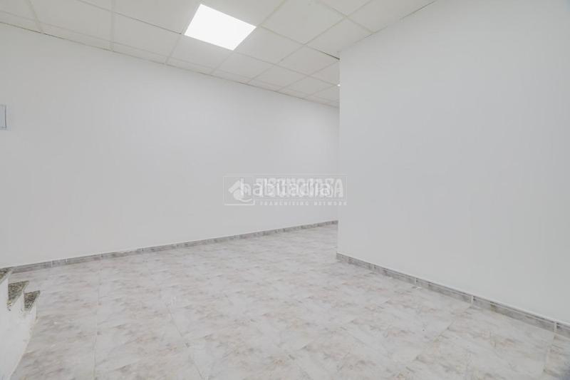 Foto f69130d5-cfaf-48d7-8a64-f0401b6853a2. Alquiler local comercial  en alquiler en Terrassa