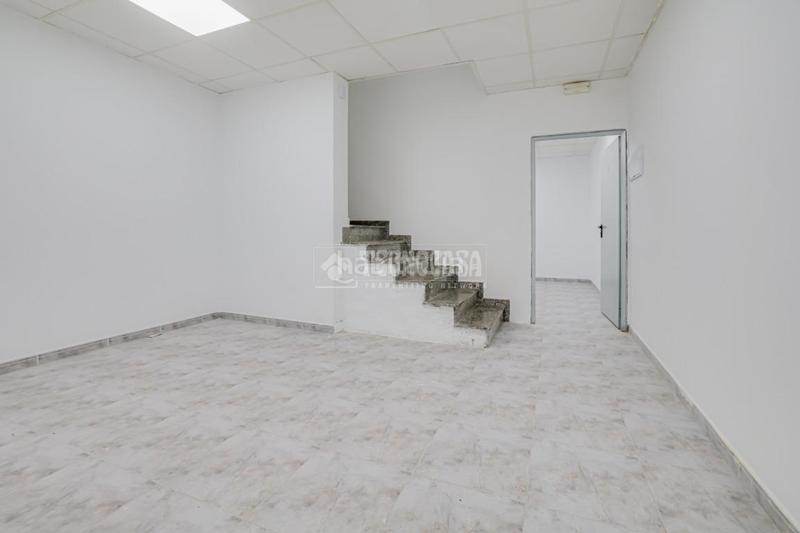 Foto fa7fc524-2dee-4c78-853d-651310830254. Alquiler local comercial  en alquiler en Terrassa