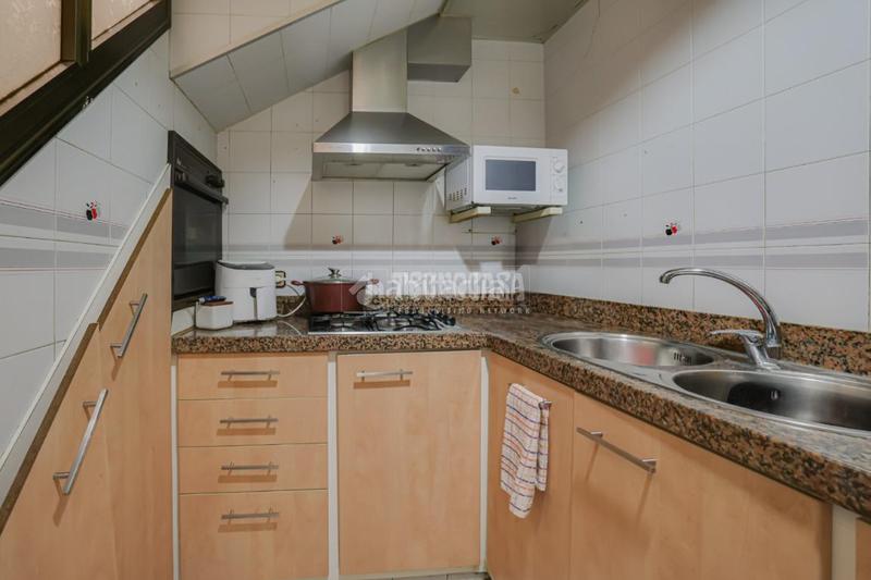 Foto 19cdcef8-17d7-496d-b725-b3185493a598. Piso  en venta en Ca n'Aurell Terrassa