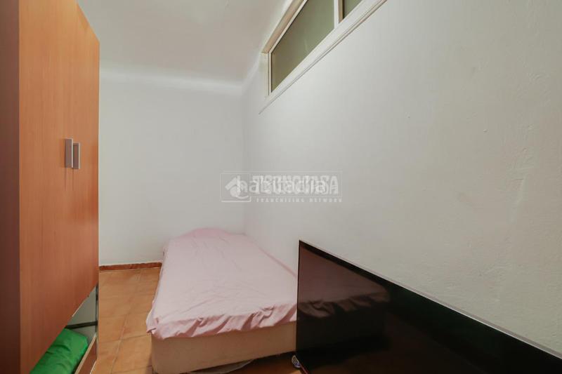 Foto 20af55c0-890b-4e60-9344-a465993c1172. Piso  en venta en Ca n'Aurell Terrassa