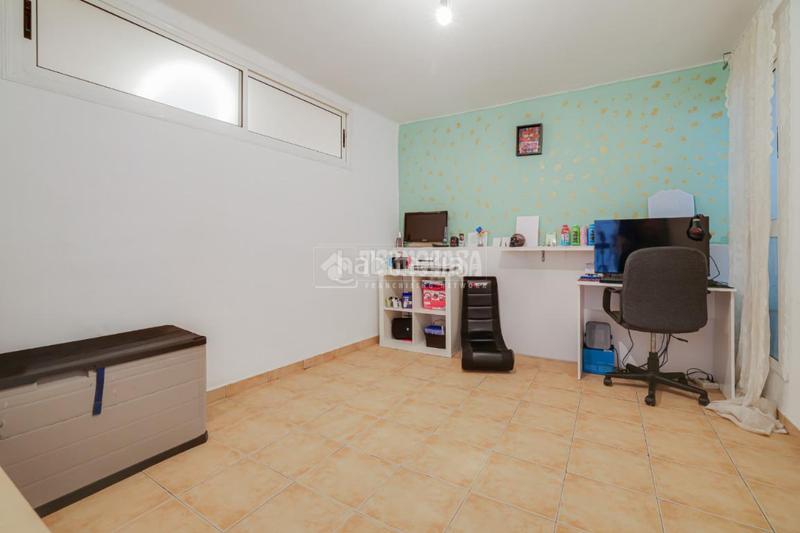 Foto 2a3cafc9-8276-4d93-aa3f-0863847ce3e2. Piso  en venta en Ca n'Aurell Terrassa