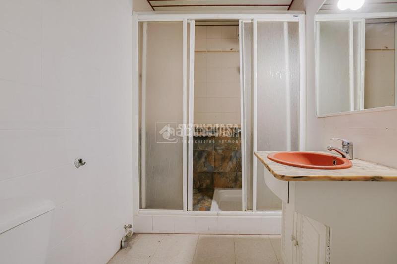 Foto 31f5d183-dd31-4e5b-80b1-76e2779f2dfb. Piso  en venta en Ca n'Aurell Terrassa