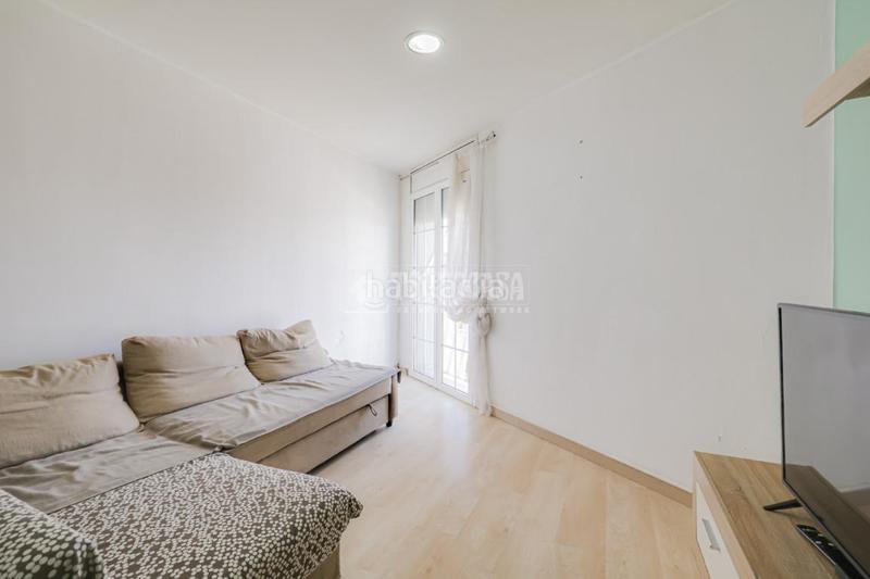 Foto 444290d4-2fcb-47f2-98fc-9f004242782b. Piso  en venta en Ca n'Aurell Terrassa