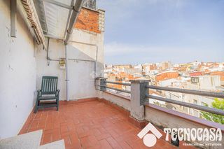 Pis a La Maurina. Piso en venta en terrassa