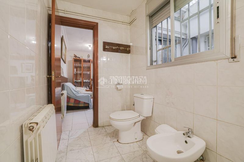 Foto ad85f43a-d12f-4daa-886c-8f37e297a0ed. Pis a La Maurina Terrassa