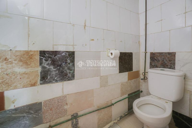 Foto e78f2ea1-8ca1-4898-b769-ee661b39e615. Pis amb aparcament a La Maurina Terrassa