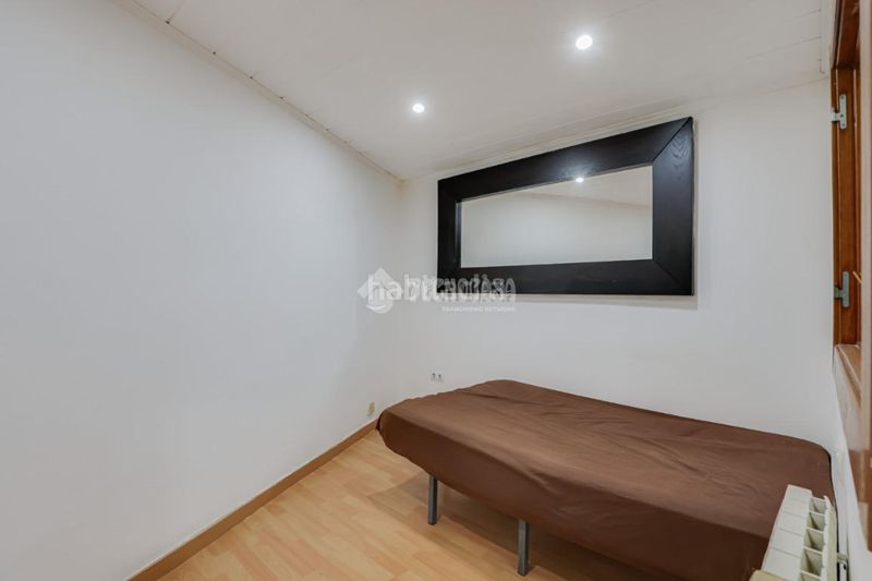 Foto 0d12ecbc-0f98-4225-92d1-4ff5d8d888c2. Pis a La Maurina Terrassa