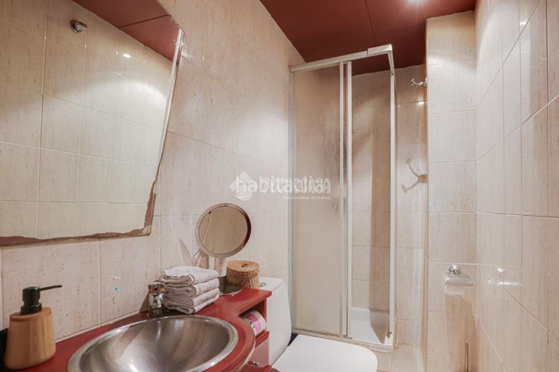 Foto eb9589dd-20ee-431a-9343-49bd14fb7afa. Pis a Roc Blanc Terrassa